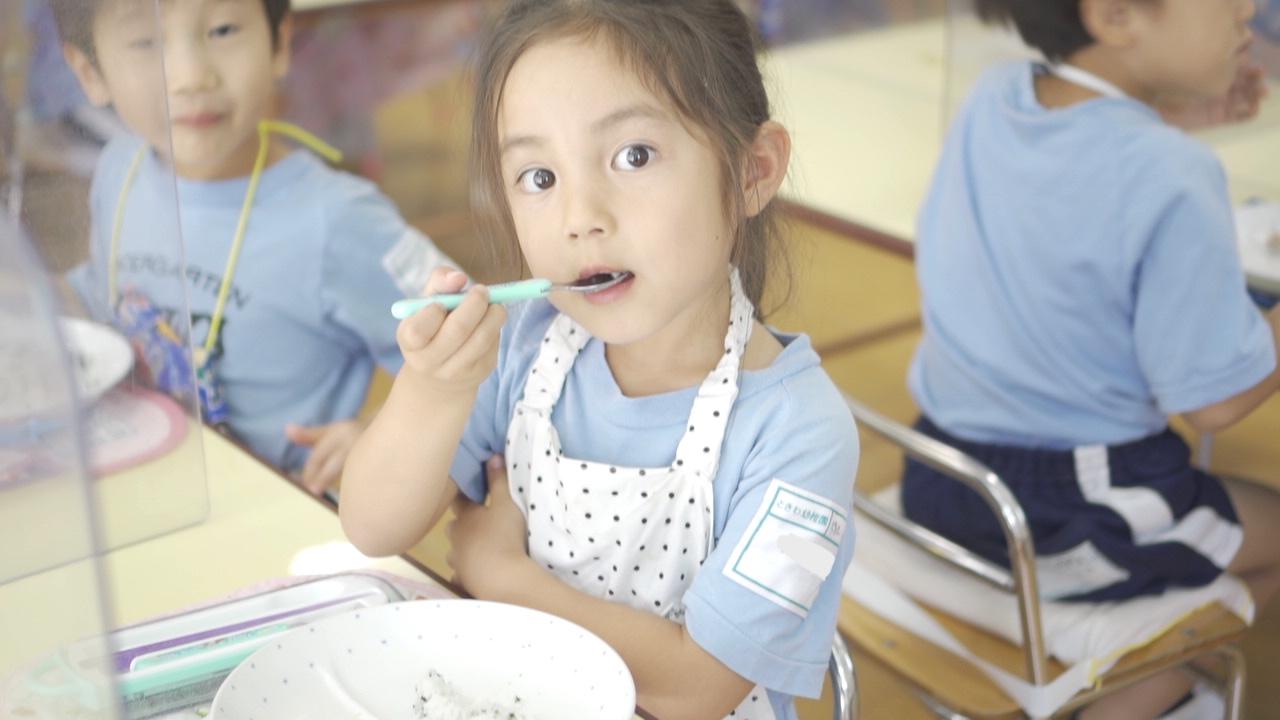 給食